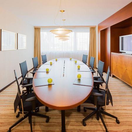 Courtyard By Marriott Duesseldorf Hafen Hotel Ngoại thất bức ảnh