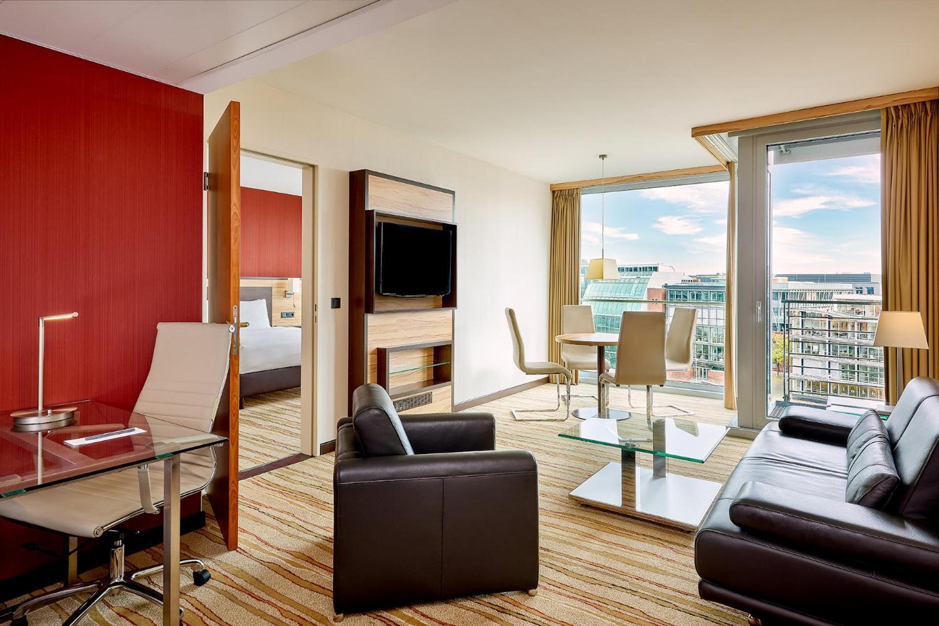 Courtyard By Marriott Duesseldorf Hafen Hotel Ngoại thất bức ảnh