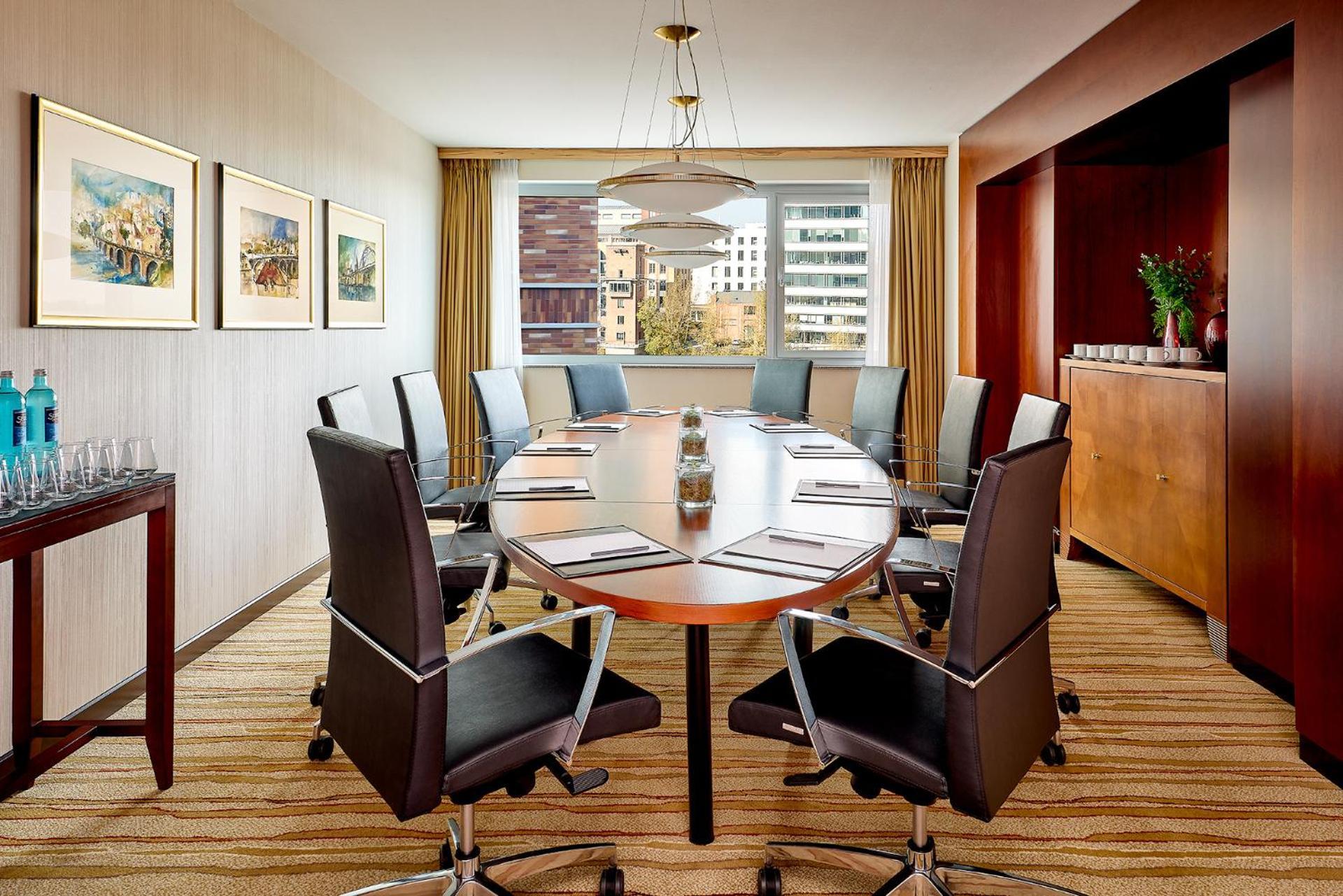 Courtyard By Marriott Duesseldorf Hafen Hotel Ngoại thất bức ảnh